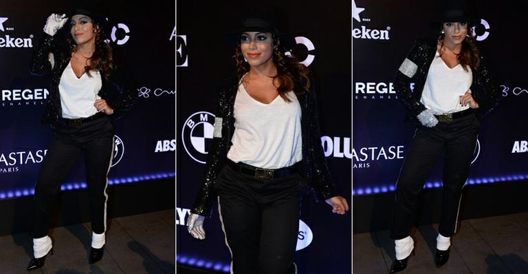 Após piadas com cirurgia plástica, Anitta se veste de Michael Jackson em festa