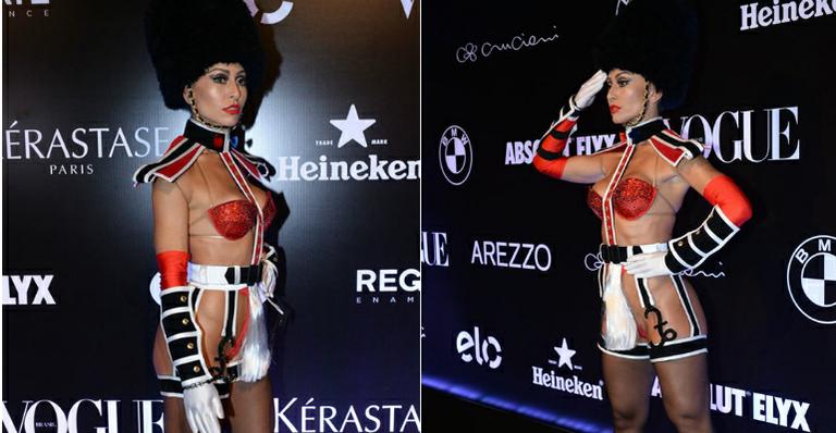 Após usar look polêmico, Sabrina Sato se pronuncia em rede social