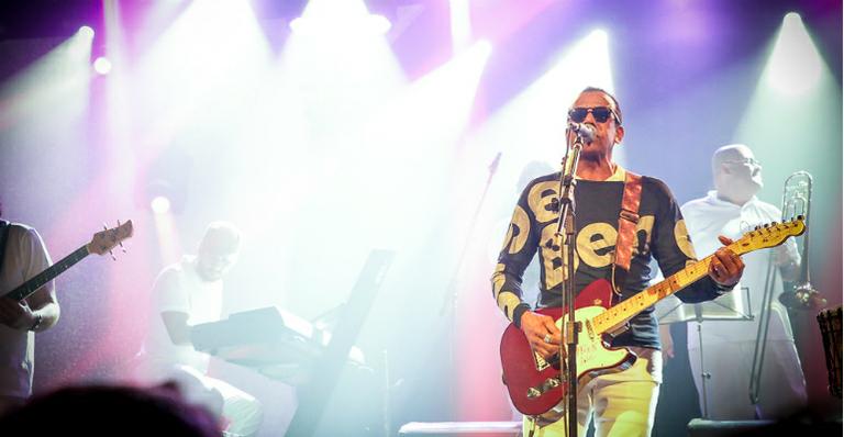 Famosos prestigiam show de Jorge Ben jor no último fim de semana em São Paulo