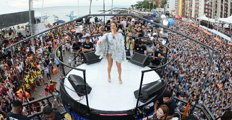 Claudia Leitte começa o seu carnaval em Salvador