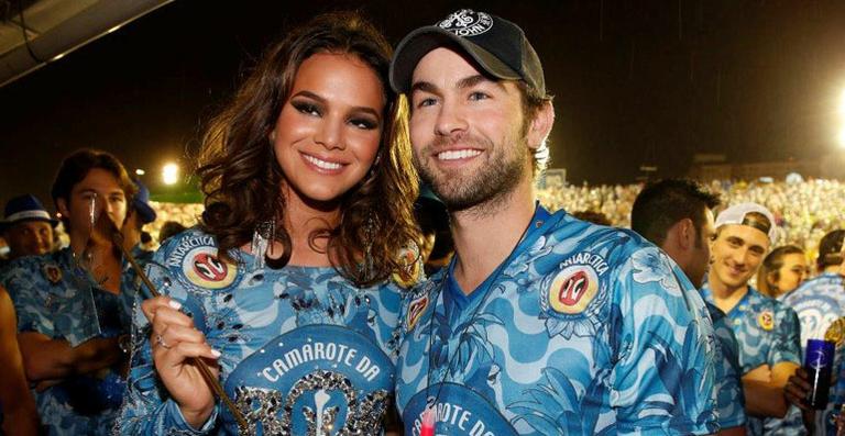 Bruna Marquezine tieta Chace Crawford no Rio