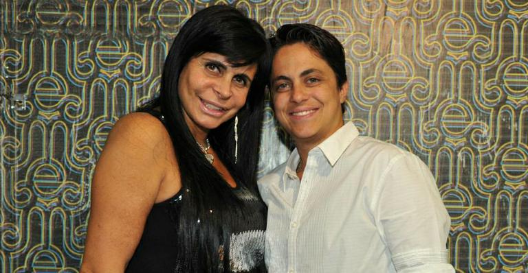 Thammy Miranda defende Gretchen após desabafo: “Tenho um imenso orgulho de você, minha mãe”