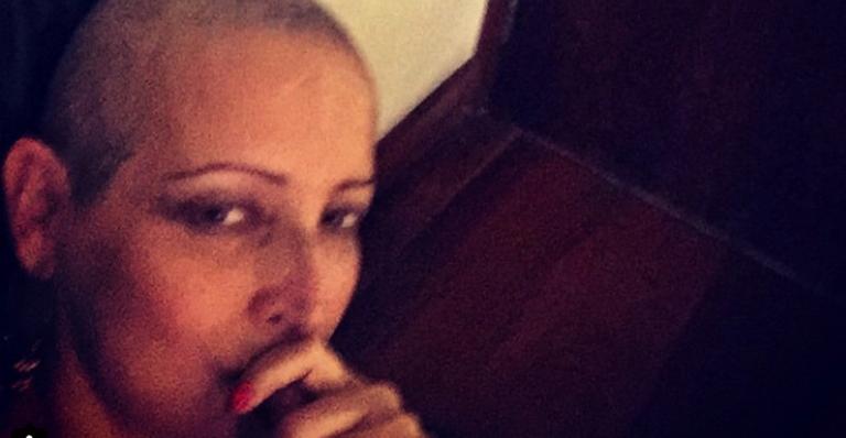 Betty Lago brinca com repercussão de foto: ‘Pelas orações meu cabelo vai estar na cintura’