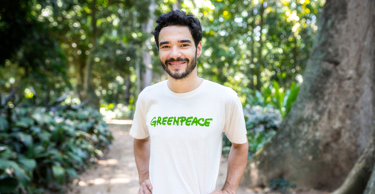 Caio Blat é embaixador da campanha de energia solar em escolas do Greenpeace