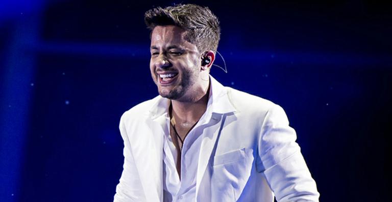 Com dengue, Cristiano Araújo cancela shows
