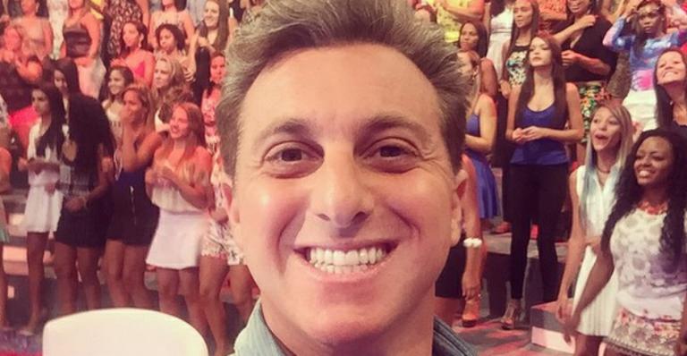 Luciano Huck apresenta sua nova segurança particular