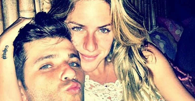 Bruno Gagliasso comemora aniversário de casamento com Giovanna Ewbank
