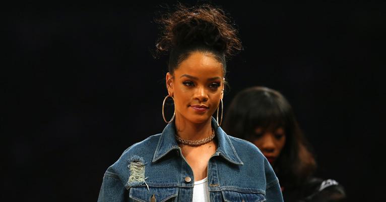 Rihanna vai lançar sua própria linha de acessórios. Saiba mais!