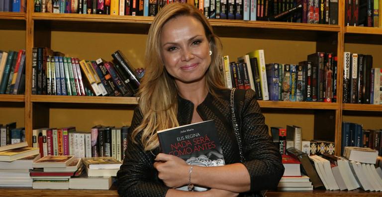 Eliana: noite de autógrafos do livro de Elis Regina