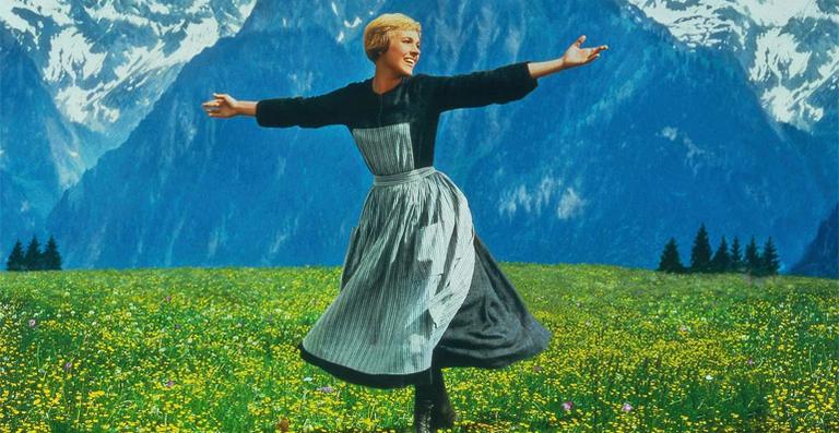 Julie Andrews revisita cidade onde foi filmado A Noviça Rebelde após 50 anos