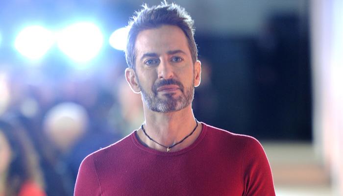 Estilista Marc Jacobs procura modelos para sua próxima campanha no Twitter