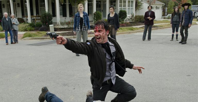 Fox exibirá final de ‘The Walking Dead’ 1 hora após ir ao ar nos EUA