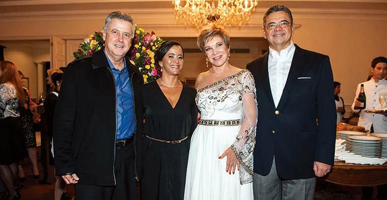 Marta Suplicy festeja 70 anos em chique soirée
