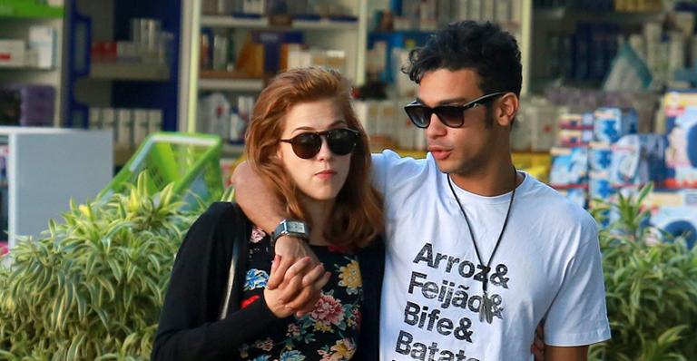 Sophia Abrahão faz selfie com Sérgio Malheiros na despedida de Alto Astral
