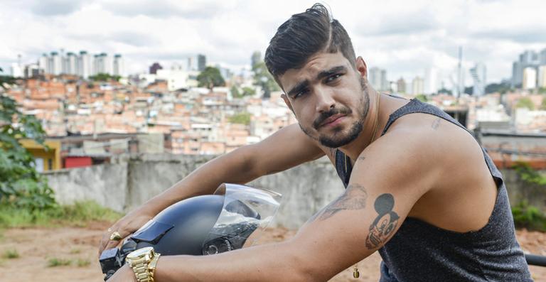 Caio Castro defende seu vilão na próxima novela das 7
