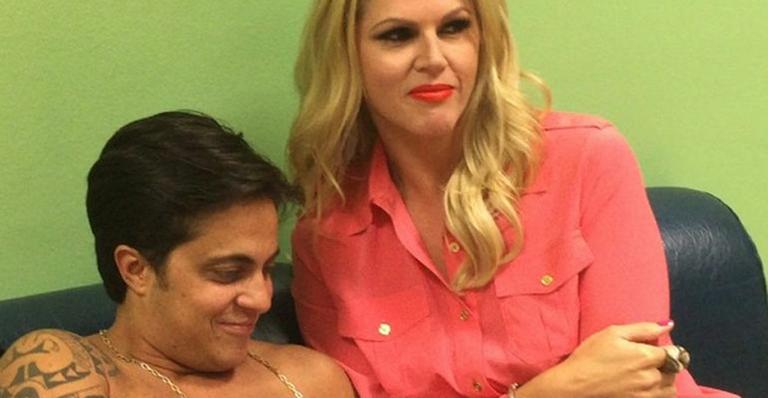 “Quero dormir nesse peito”, dispara Val Marchiori para Thammy Miranda