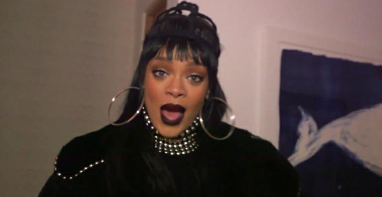 Rihanna acorda apresentador Jimmy Kimmel com show no quarto dele