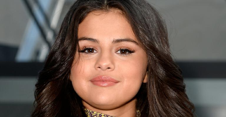 Criticada, Selena Gomez diz que está feliz com suas novas curvas