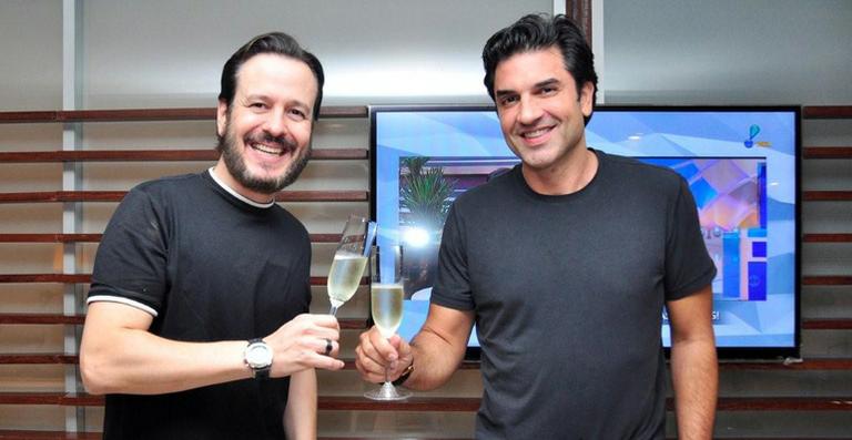 Celso Zucatelli e Edu Guedes vão apresentar novo programa na RedeTV!