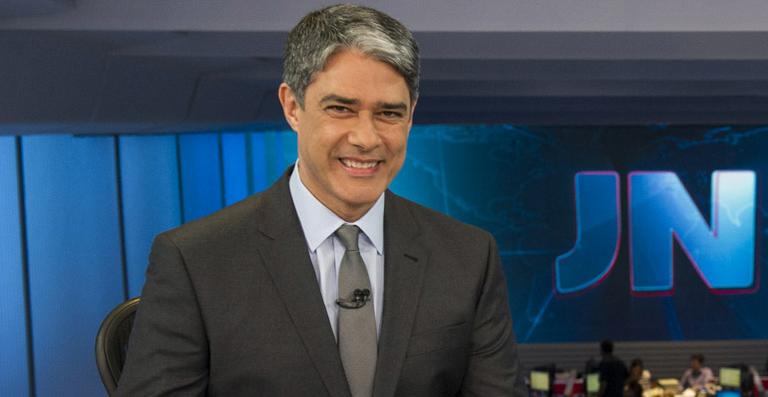 De férias do JN, William Bonner deixa a barba crescer
