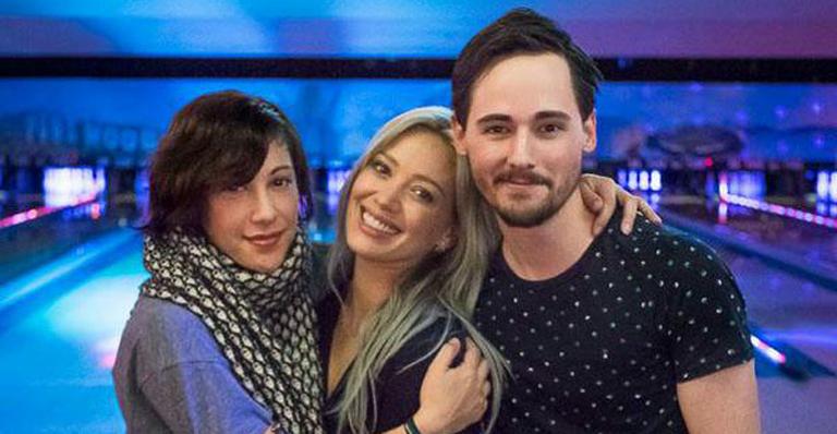 Hilary Duff reencontra atores da série ‘Lizzie McGuire’ após 11 anos