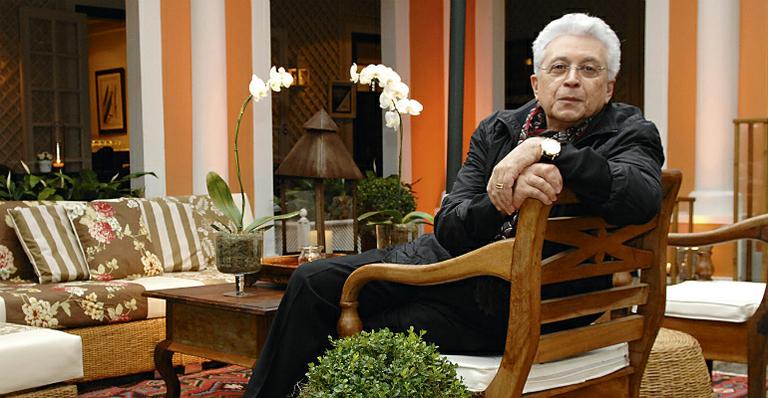 Indicado ao Emmy, Aguinaldo Silva promete ficar nu se ‘Império’ vencer o prêmio