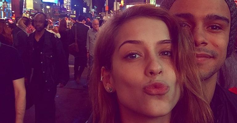 Sophia Abrahão e Sergio Malheiros fazem passeio romântico em Nova York