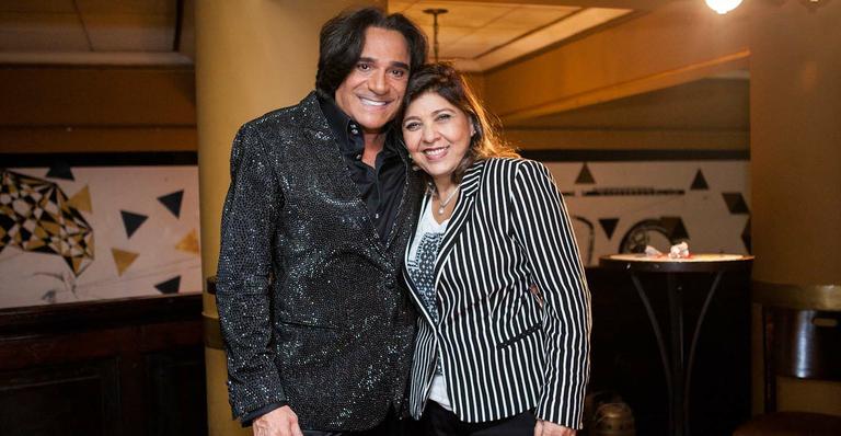 Reinaldo Kherlakian lança seu CD em bar com presença de Roberta Miranda