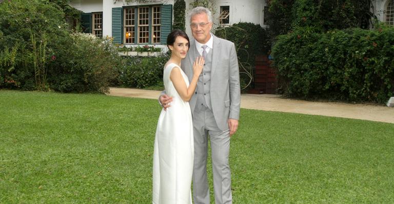Pedro Bial se casa com Maria Prata em Petrópolis