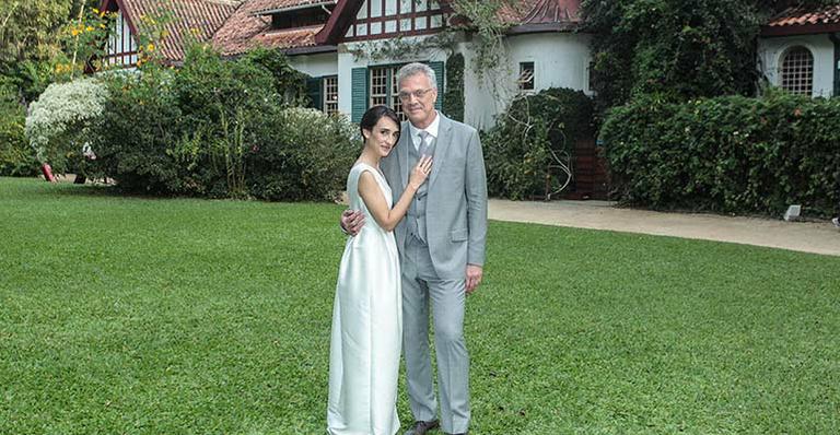 Pedro Bial e Maria Prata se casam