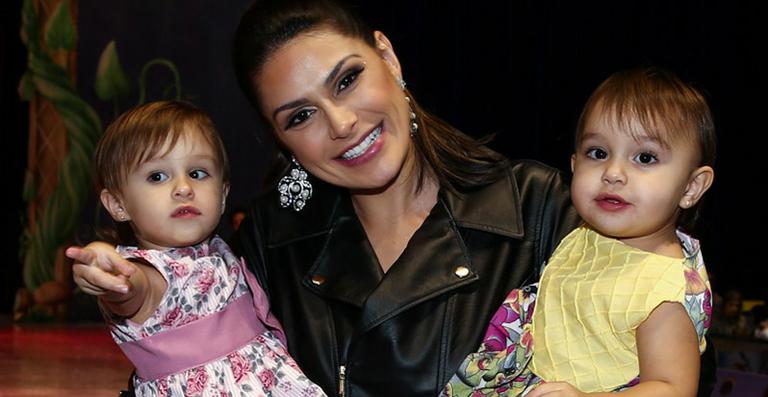 Natália Guimarães comemora o aniversário das gêmeas Maya e Kiara