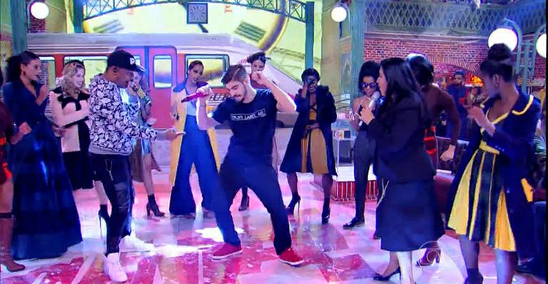 Caio Castro faz passinho do arrocha no ‘Esquenta’ e leva fãs ao delírio