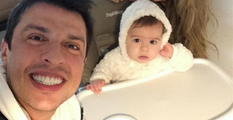 Wellington Muniz se diverte com roupa da filha: “Nossa esquimó”