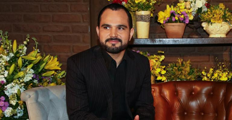 Luciano Camargo mostra antes e depois da dieta: ‘Como consegui chegar a 94kg?’
