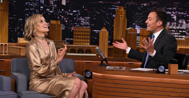 Taylor Schilling, de ‘Orange Is the New Black’, comenta cenas quentes com Laura Prepon