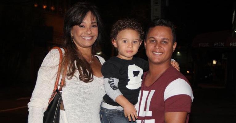 Solange Couto é internada em hospital no Rio de Janeiro