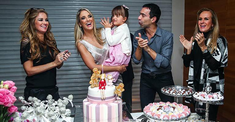 Ticiane Pinheiro em nova fase: “Feliz e plena”
