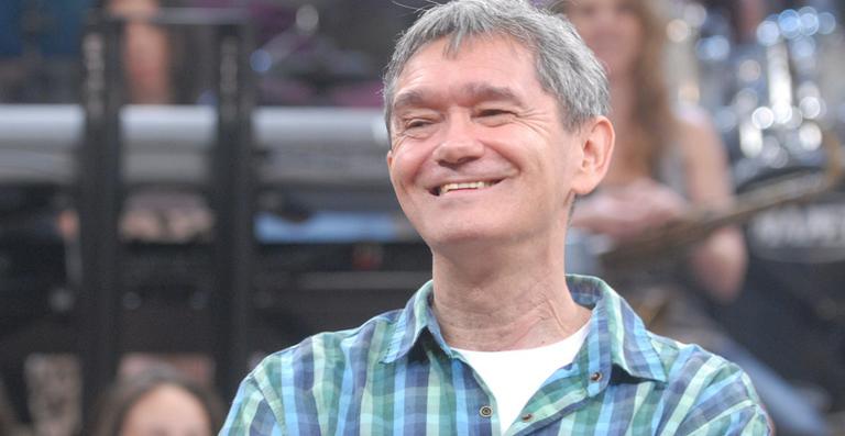 Serginho Groisman celebra os 16 anos de seu programa, ‘Altas Horas’