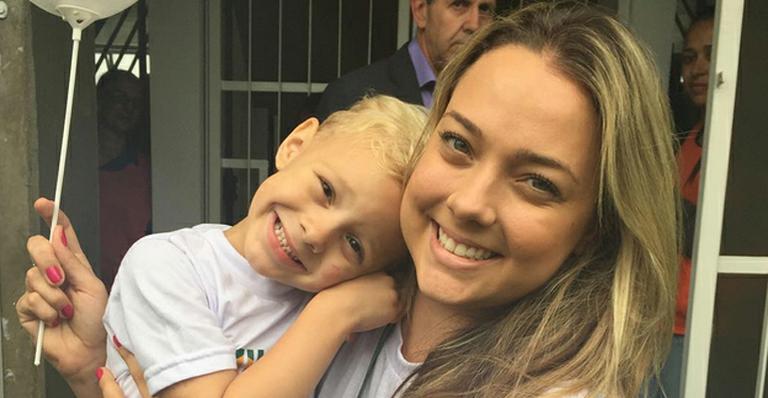 Carol Dantas e Davi Lucca visitam Instituto Neymar Jr