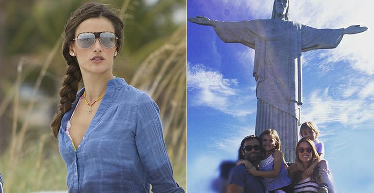 Alessandra Ambrósio vai ao Cristo Redentor com o maridão e os filhos