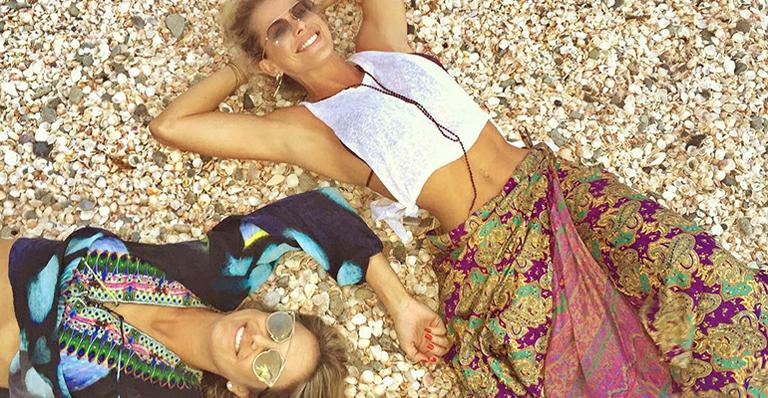 Ê vidão! Ticiane Pinheiro e Karina Bacchi curtem férias no Caribe