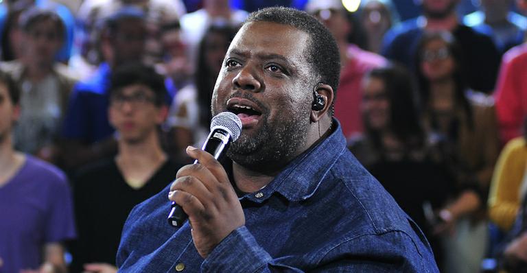 Péricles quer emagrecer em reality show: “Vou encarar”