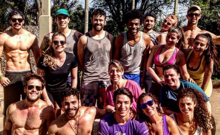 Só fitness! Ator Dudu Pelizzari cria projeto de malhação e yoga