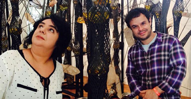 No Dia do Amigo, Mariza pega avião e vai a Belo Horizonte encontrar Adrilles: ‘Sem data de validade’