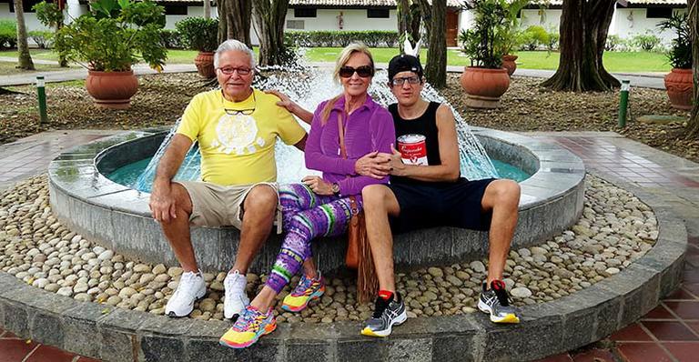 Serenidade de Helô Pinheiro aos 70 anos
