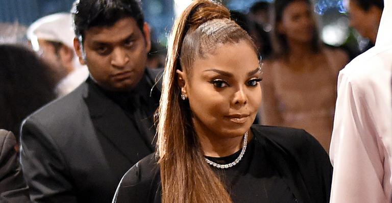 Aos 50 anos, Janet Jackson dá à luz seu primeiro filho