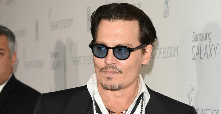 Johnny Depp acusa ex-empresário por dívida