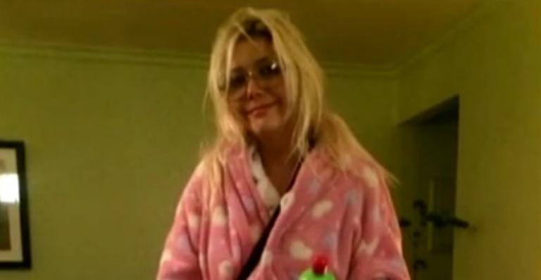 Luiza Possi mostra look despojado para ficar em casa: “O vizinho ficou assustado”
