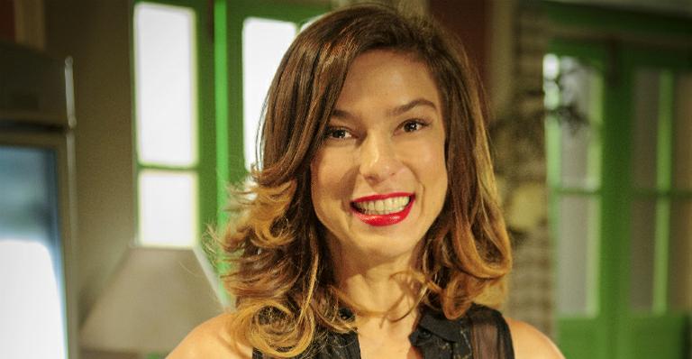 Afastada das telas, Maria Paula dá palestras em presídios femininos