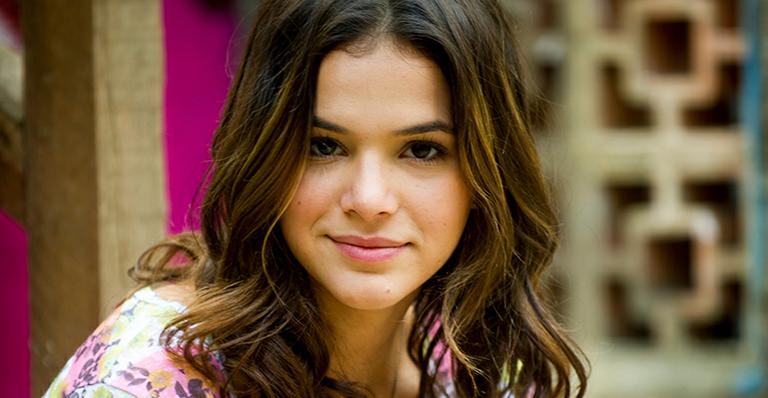 Bruna Marquezine completa 20 anos e dispensa presentes: ‘Tenho tudo o que quero’